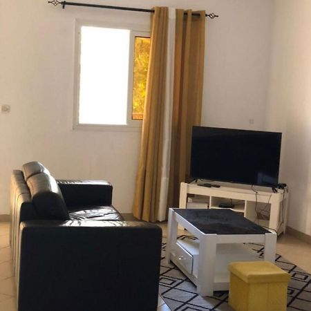 Joli Appartement A Saly Pres De Barracuda Экстерьер фото